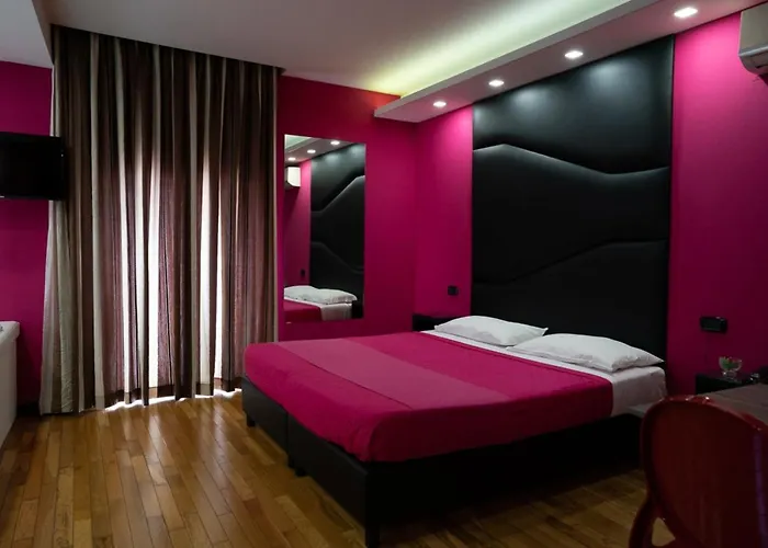 Sweet Central Hotel