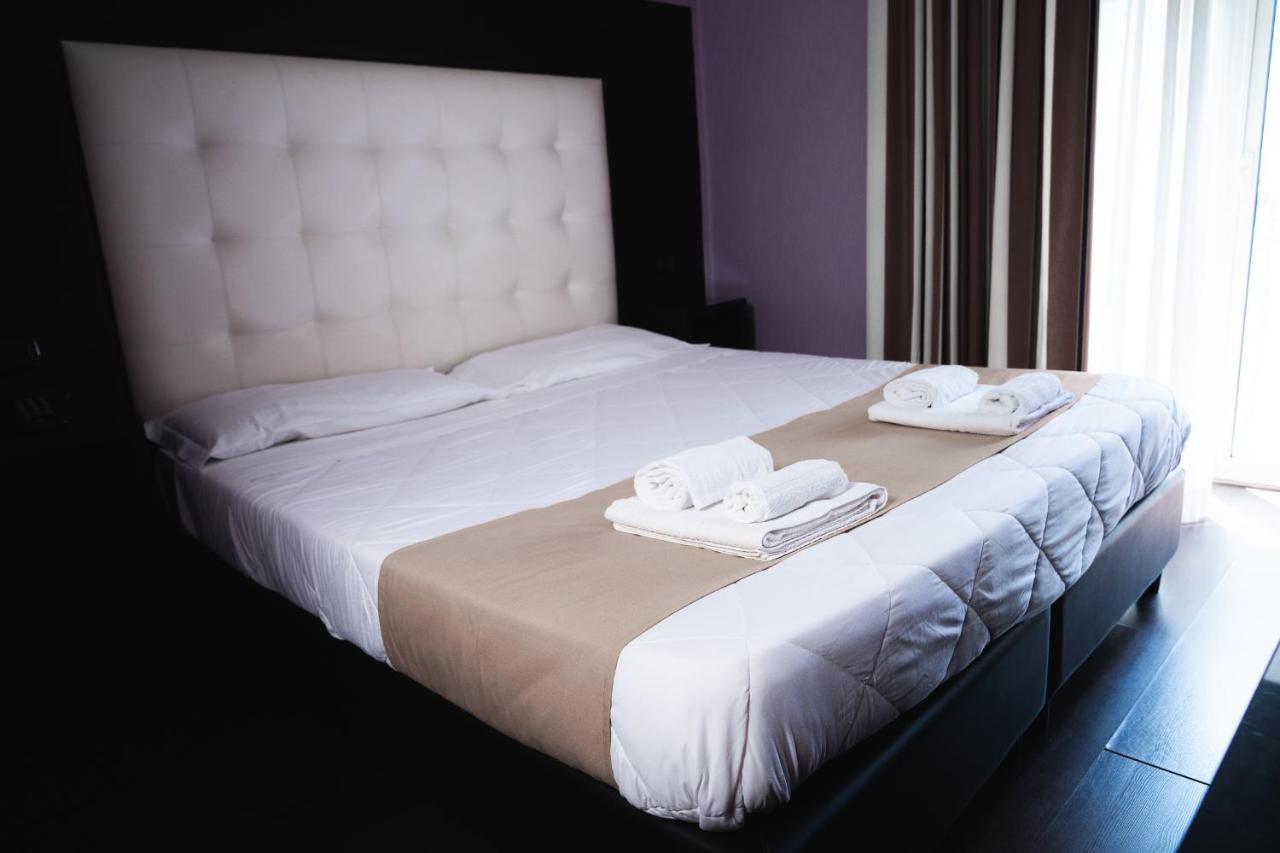 Sweet Hotel 4*